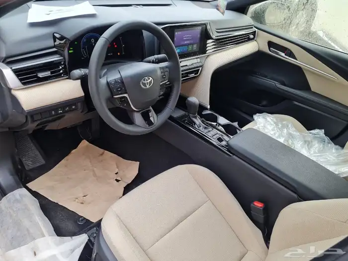 كامري E بلص هايبرد لون تيتانيوم كاش وأقساط 13