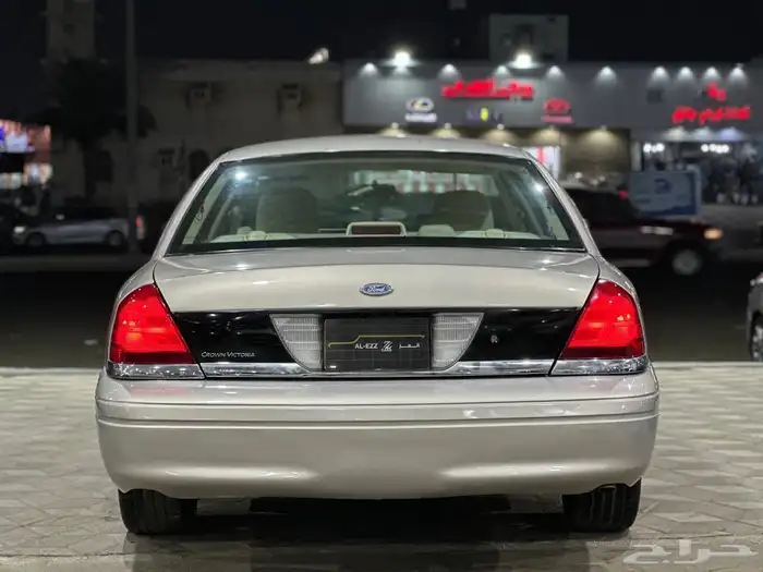 فورد فكتوريا موديل 2008 5
