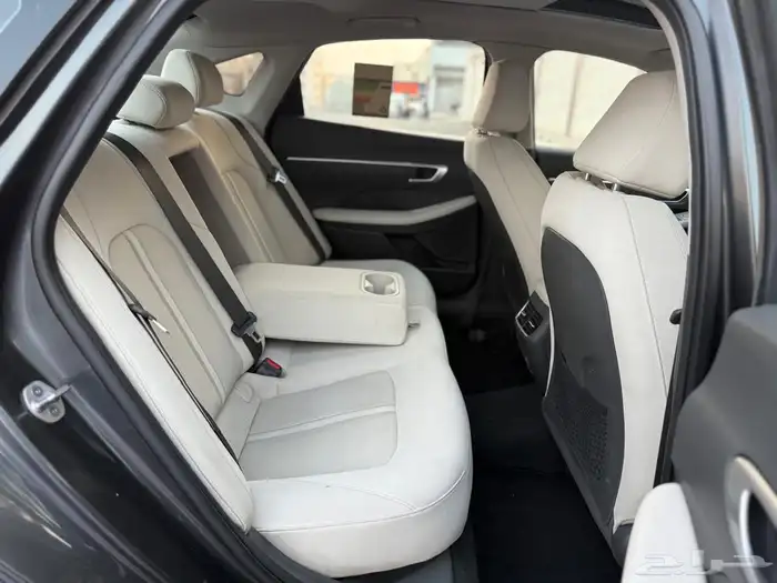 للبيع هيونداي سوناتا موديل 2023 فل كامل 32