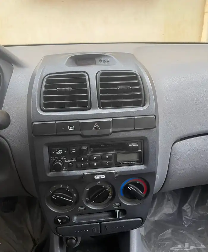 اكسنت 2005 البيع مع اللوحة 2