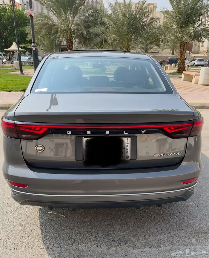 جيلي امجراند 7 موديل 2023 فل كامل 3