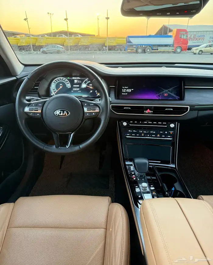 كيا كادينزا 2020 ( بنزين ) فل كامل اعلى نوع شبه جديدة للبيع 15