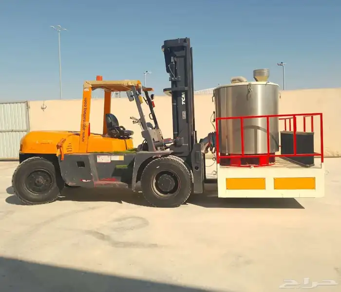 يوجد للايجار رافعه 10 طن وجي سي بي تلسكوب 17 متر مديل حديث 3