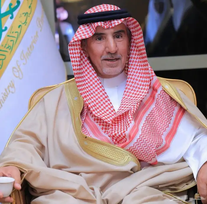 مصور مناسبات وشركات ومؤتمرات   . 4