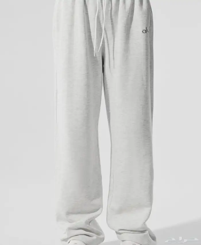 سويت بانتس من alo yoga 0