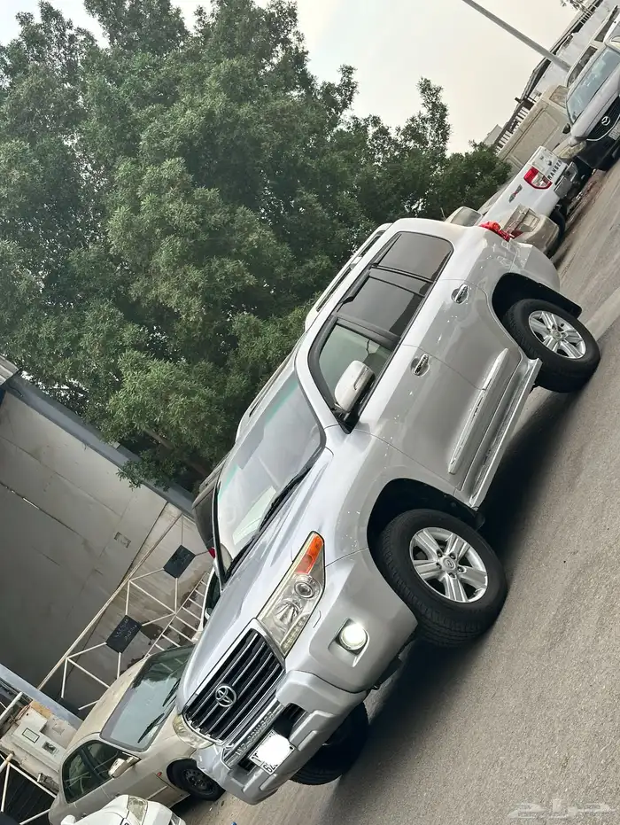 تويوتا لاند كروزر GXR 2014 وكاله محركات بودي 2