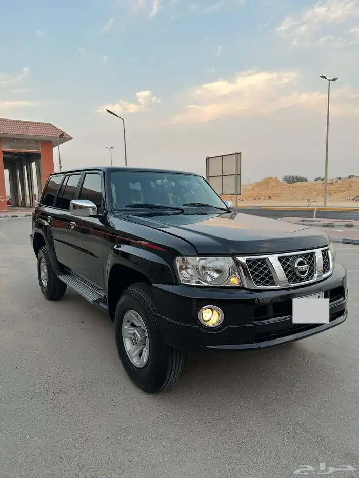 باترول فتك - اسود - قير عادي 1