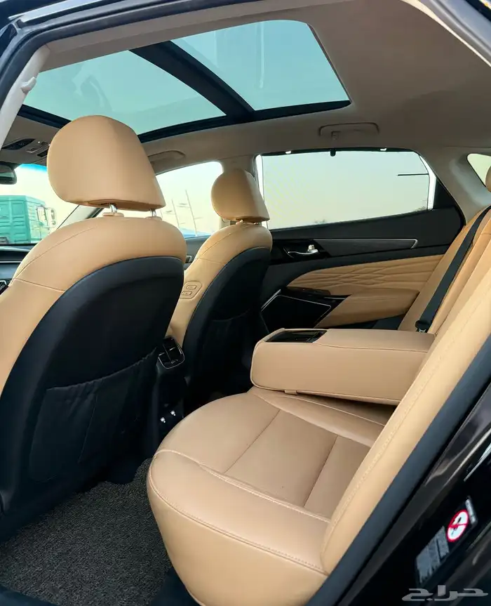 كيا كادينزا 2020 ( بنزين ) فل كامل اعلى نوع شبه جديدة للبيع 18