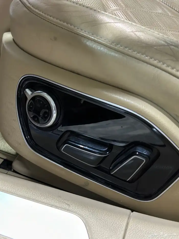 اودي A8L لارج 2013 ممشى 79 الف 22