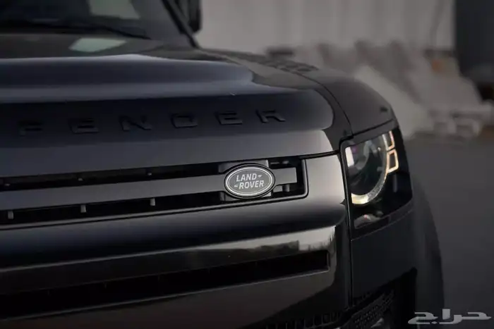 ديفندر 2023 - (525 Editions) - V8 0