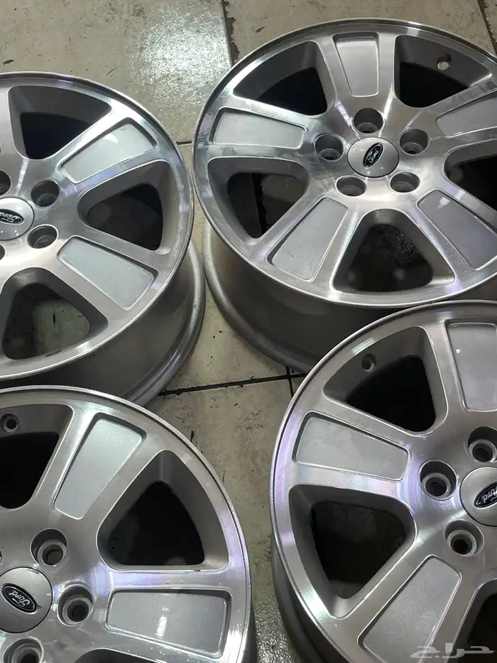 طقم جنوط فورد فكتوريا أصلي وكالة مقص 17 2