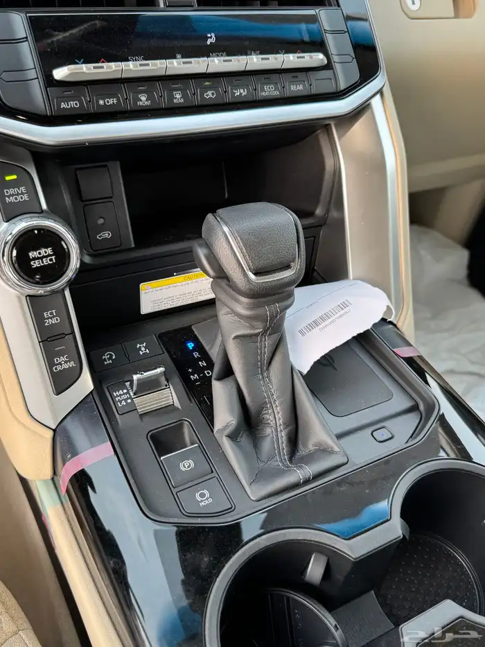 للبيع لاندكروزر2025 - L3 اسود أصفار بأقل الأسعار 14