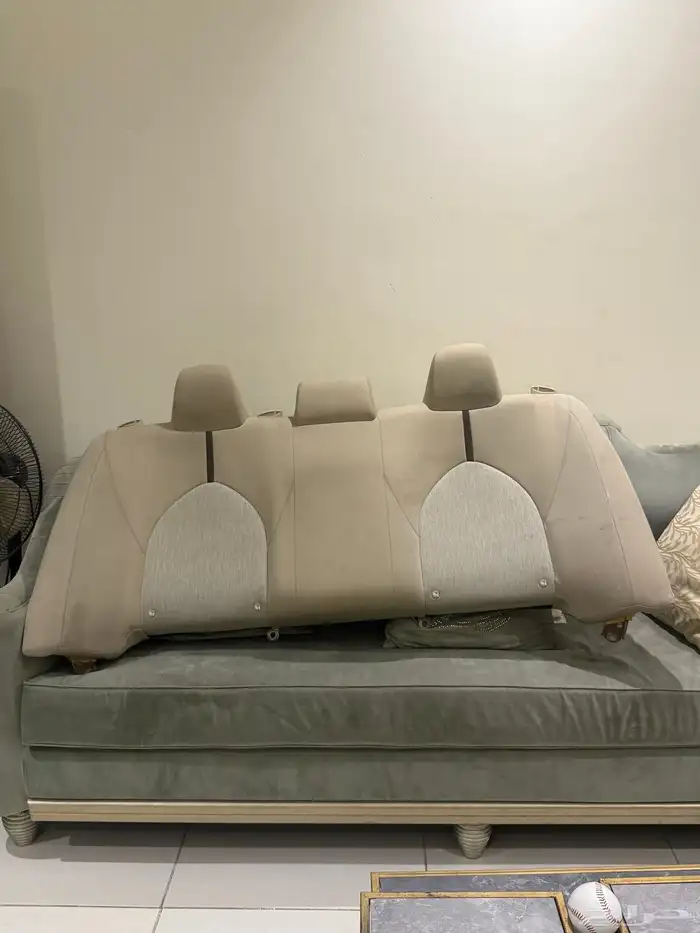 ظهريت مقعده خلفيه كامري 2018 0