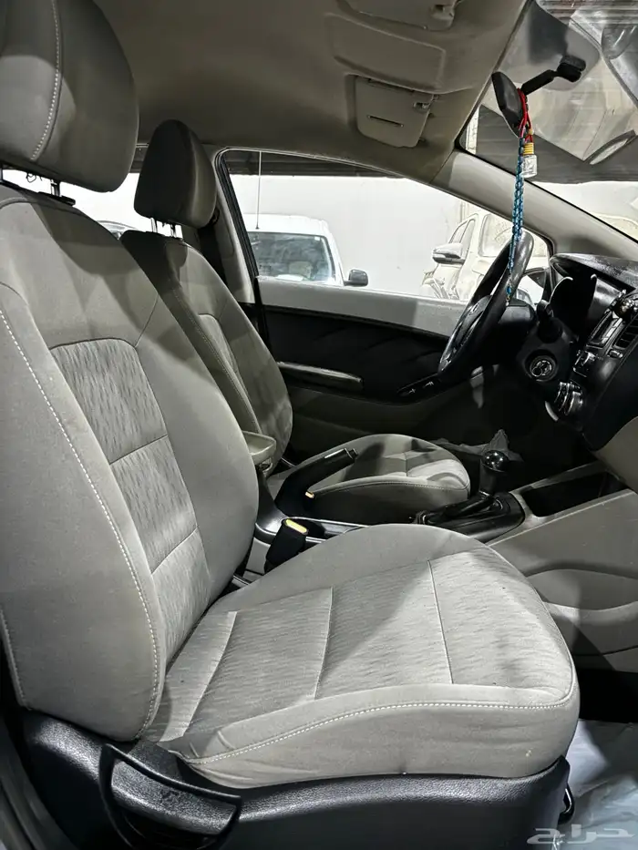 كيا سيراتو 2016 قير أتوماتيك 13