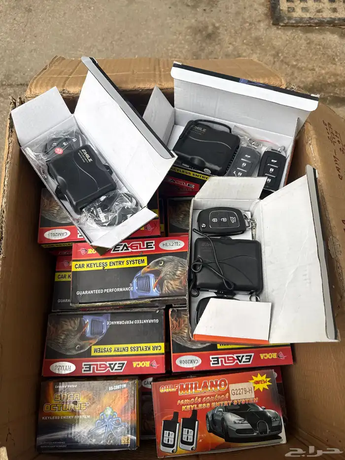 اقفال باب لجميع سيارات مع ريموت الظفيري 0