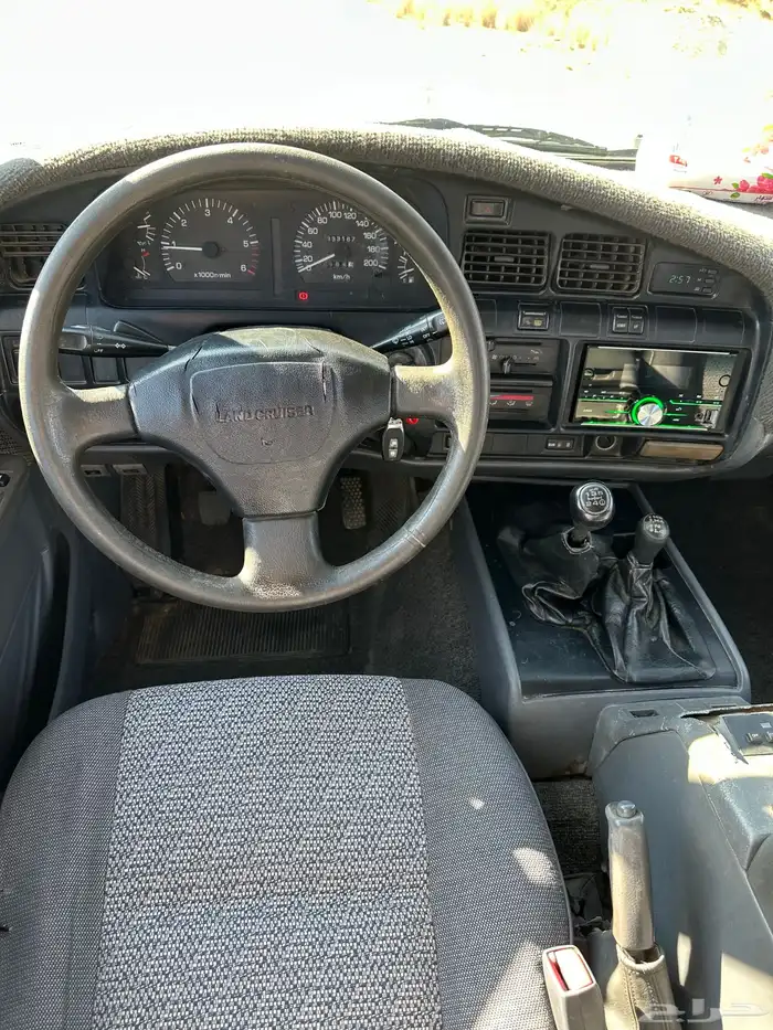 جيب صالون لاندكروزر 1993 نظيف 18