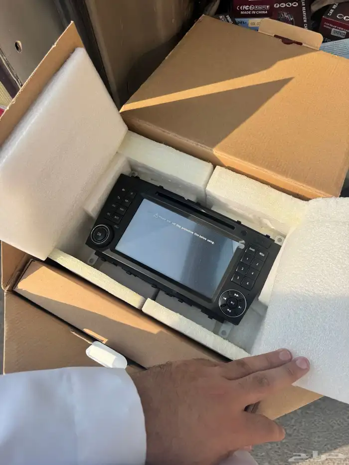 شاشه مرسيدس C من 2002 الى 2008 0