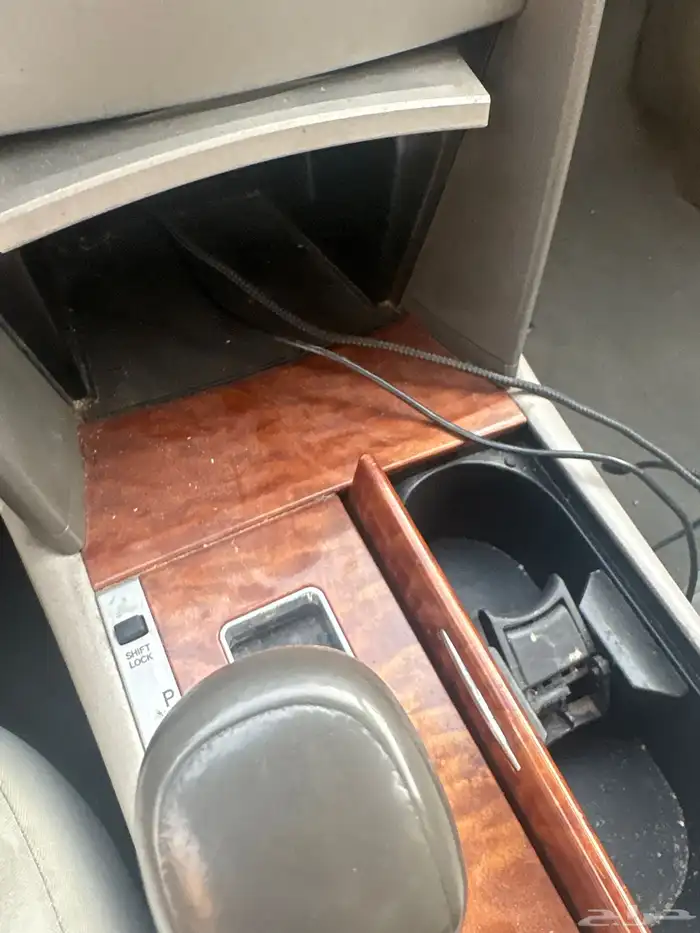 للبيع ديكور قير كامري 2