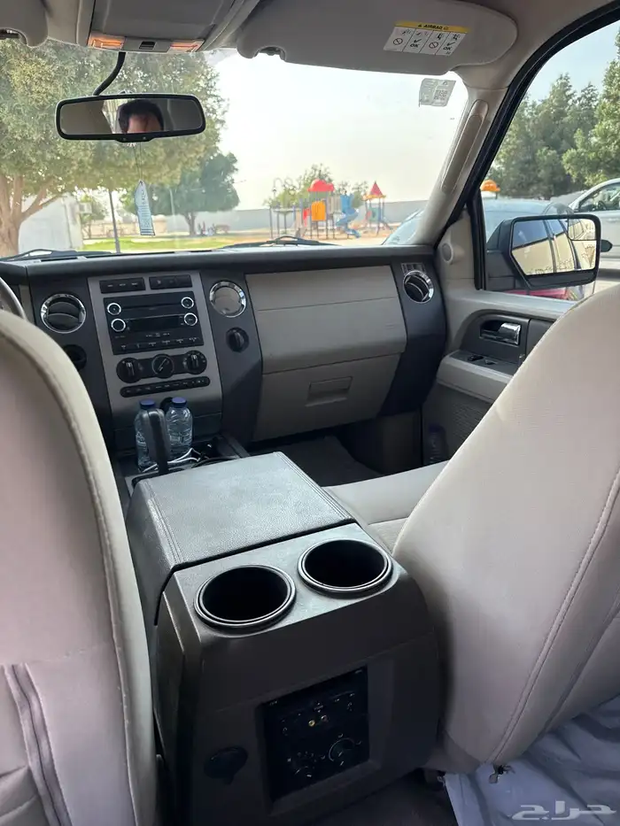 فورد أكسبدشن 2012 شبه جديد وكاله 8