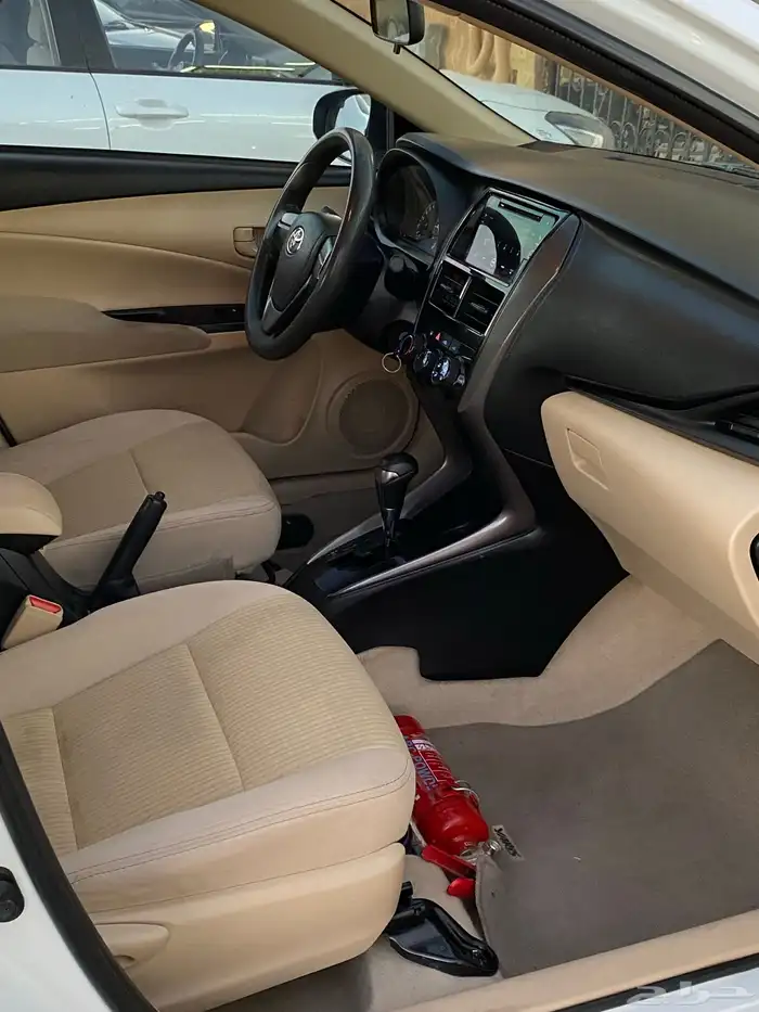 تويوتا يارس 2022 وكالة ( تم الببع ) 17