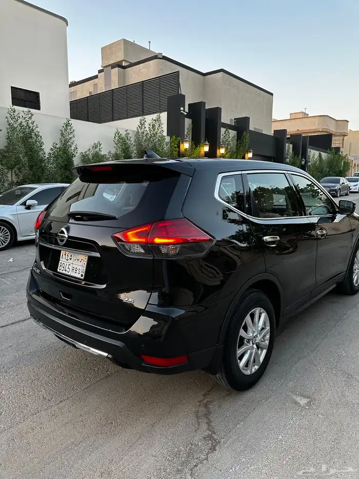 نيسان اكس تريل 2022 وكالة 0