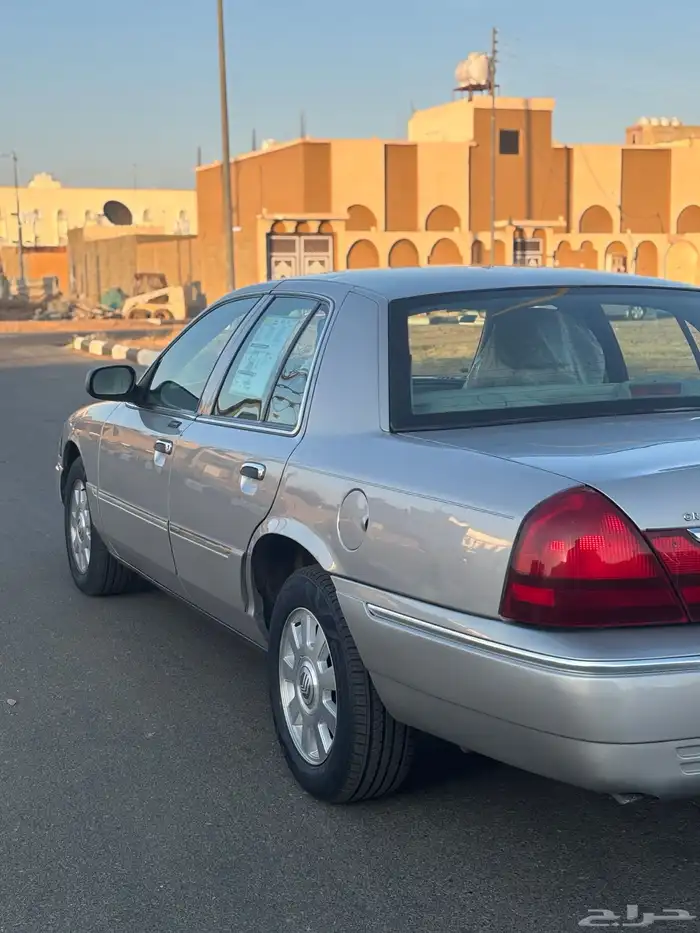 فورد ماركيز 2005 للبيع 4