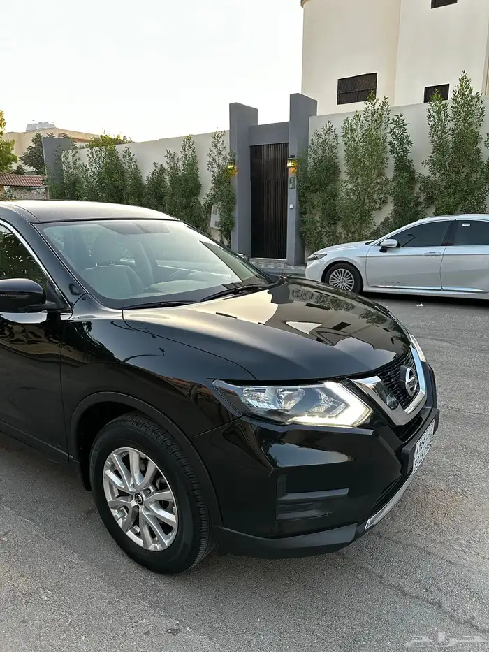 نيسان اكس تريل 2022 وكالة 9