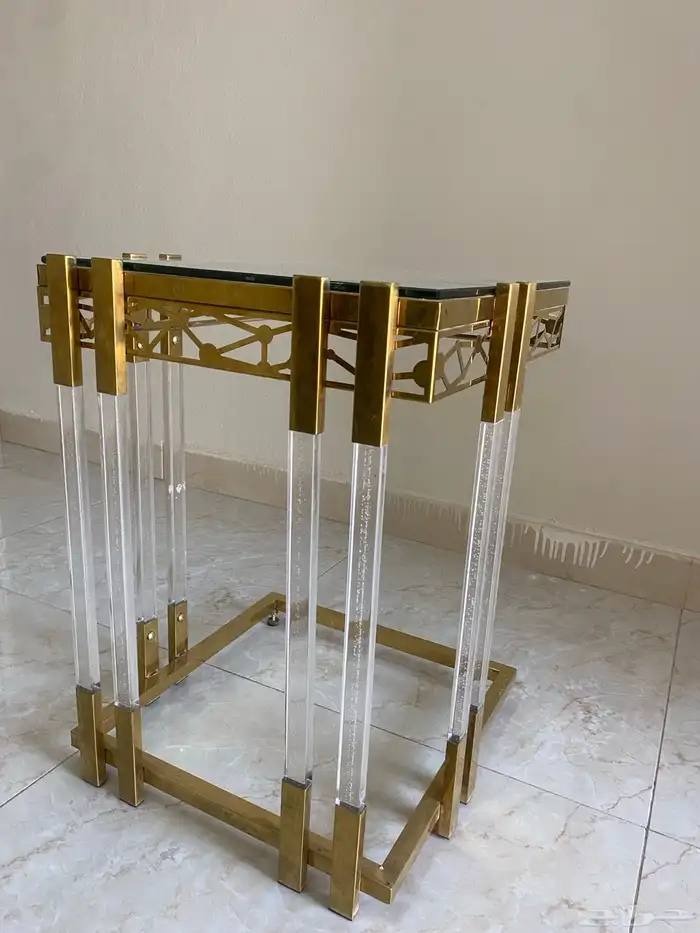 طاوله أستيل ذهبي كبيره و 4 طاولات صغيره 5