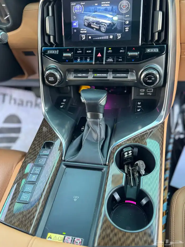 للبيع لكزس 2022 LX600 BB - بريمي 19