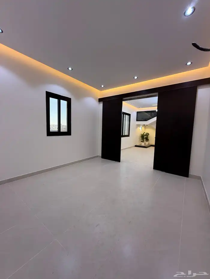 فلل روف علوي حي الصفاء السعر 620 قابل للتفاوض 1