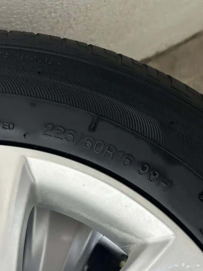 جنوط برادو مع كفرات 4