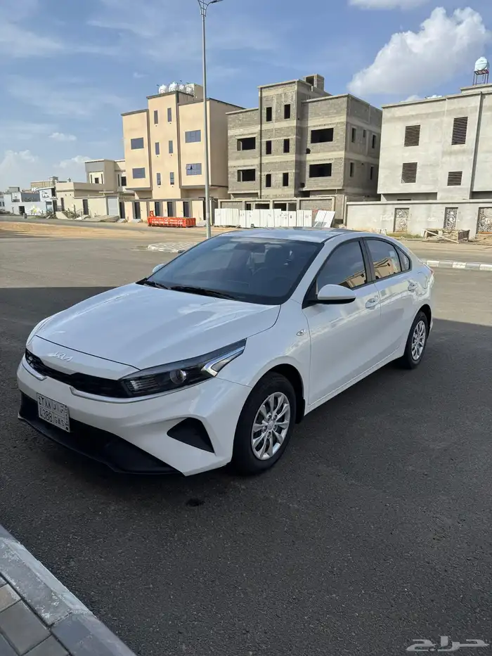 للتنازل والتقبيل سيراتو 2024 استاندر مخزن 1