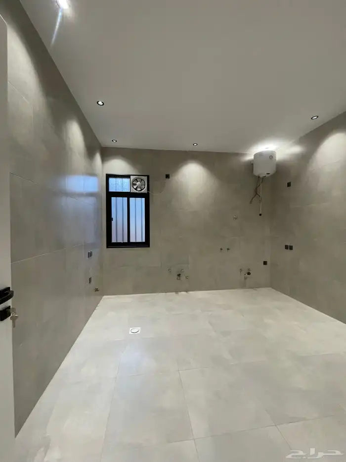 للبيع شقق علويه بسطح ومصعد بسعر 520 الف ابها المحاله 11