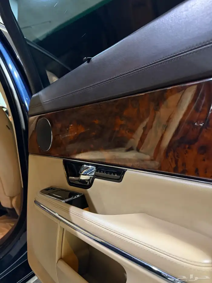 جاكوار XJL Portfolio 2012 فل اطلبية تنفس طبيعي بحالة الوكالة 39