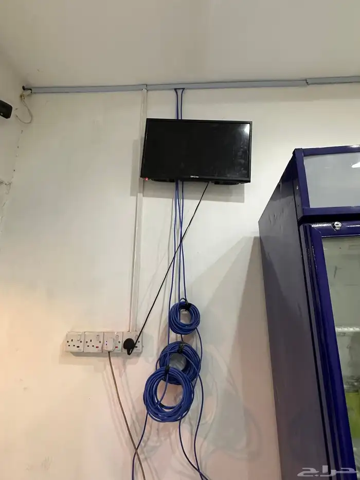 بوفية للتقبيل أو البيع الاغراض جديدة 4