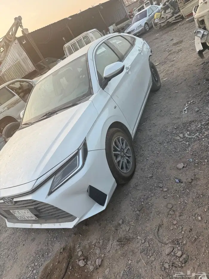 تشليح الحازمي لبيع القطع و إسقاط المركبات التالفه 1