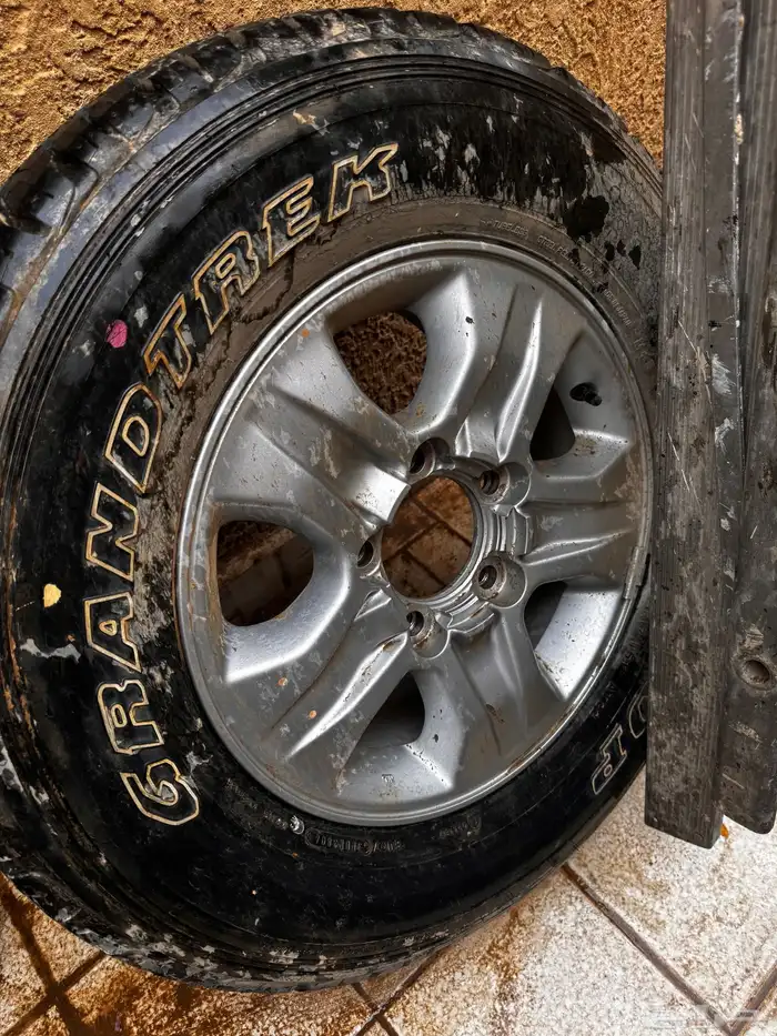 جنوط وكفرات جكسار 2007 9