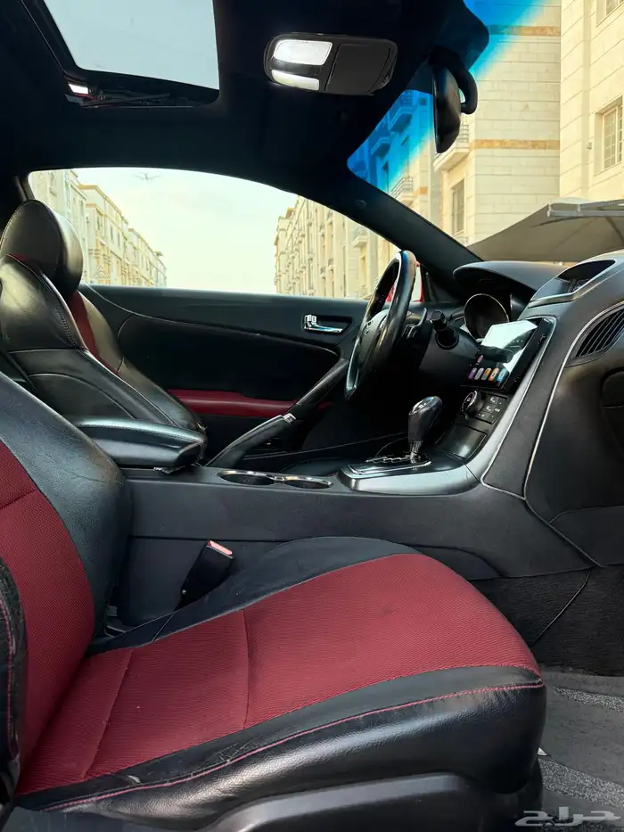 جينسس كوبيه 10