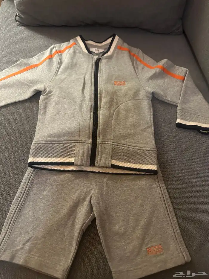 ملابس ماركه ولادي نظيف مقاسات مختلفه 5