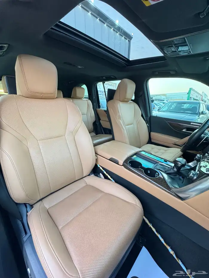 للبيع لكزس 2022 LX600 BB - بريمي 21