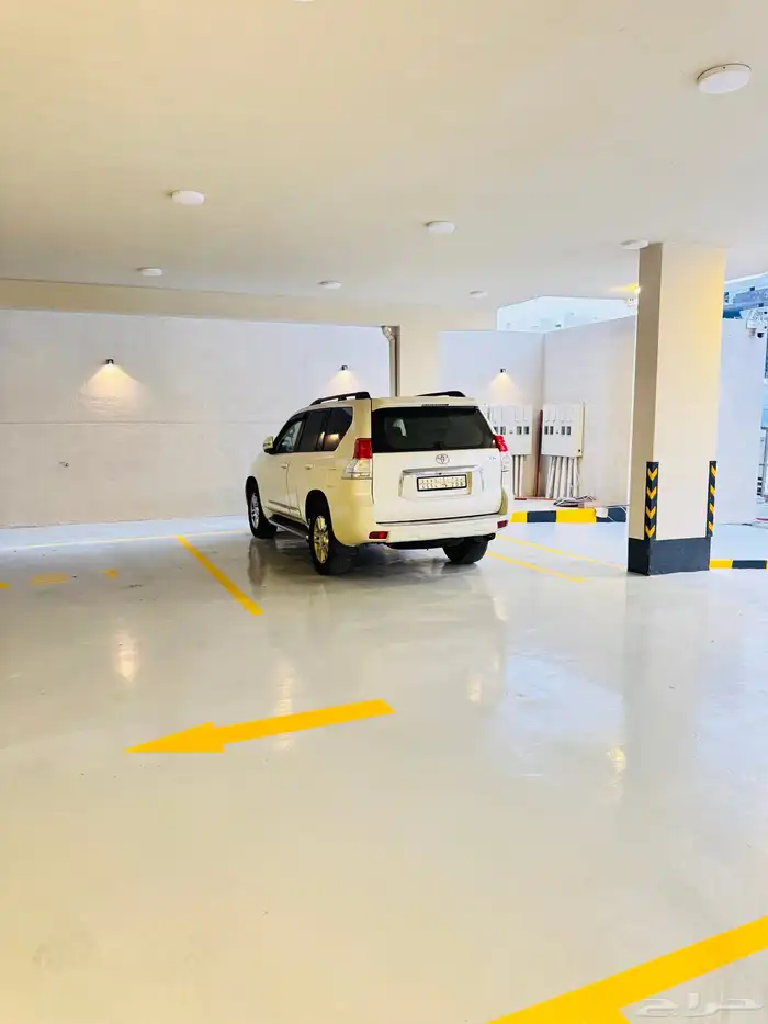 للبيع برادو موديل 2010 فل كامل 5