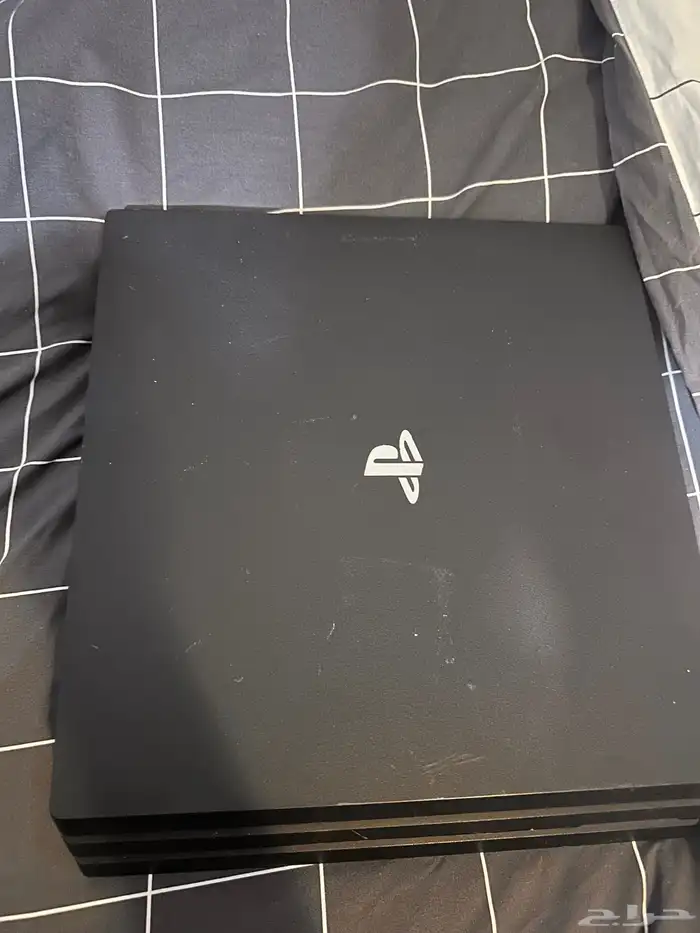 بلايستيشن فور برو و شريط (فيفا)FC 24 0