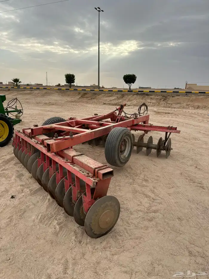 معدات زراعيه للبيع ( ملحقات حراثه ) 8