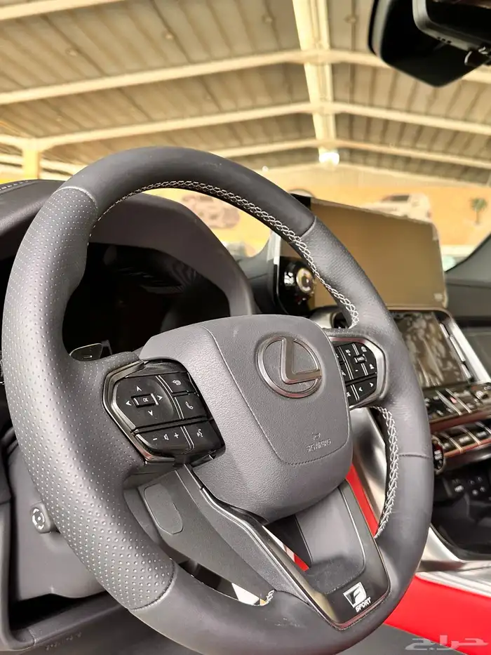 تويوتا لكزس LX600 اسود 2025 بطاقه جمركيه 8