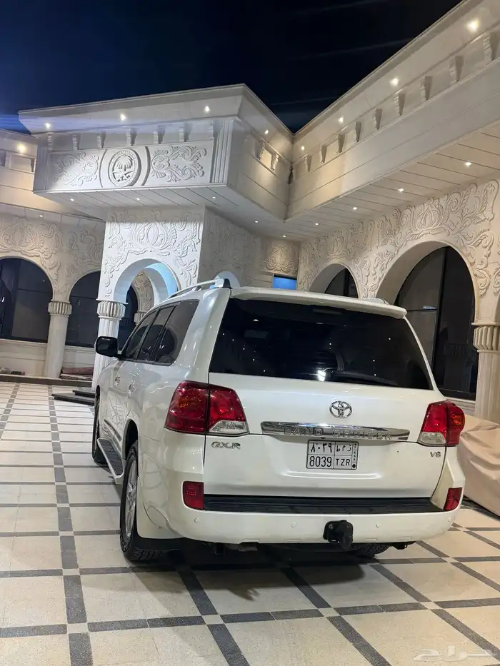 للبيع جيب لاندكروزر 3