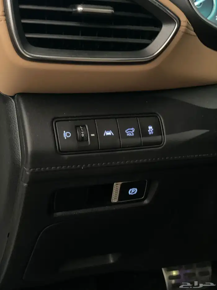 هونداي - سنتافي - 2022 - ديزل - بطاقة جمركية - فل كامل 17