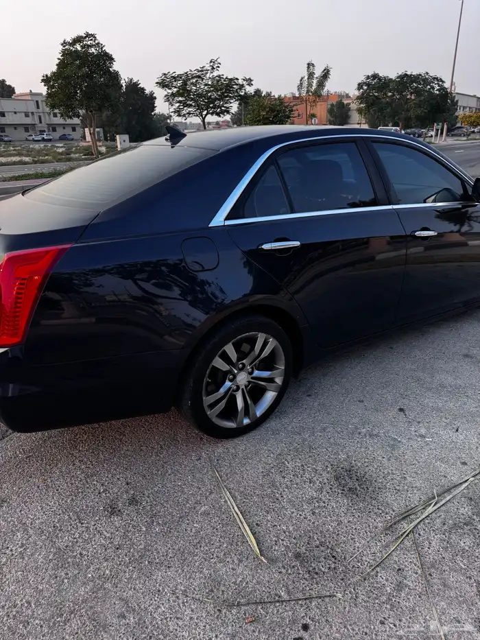 كاديلاك CTS 2016 4