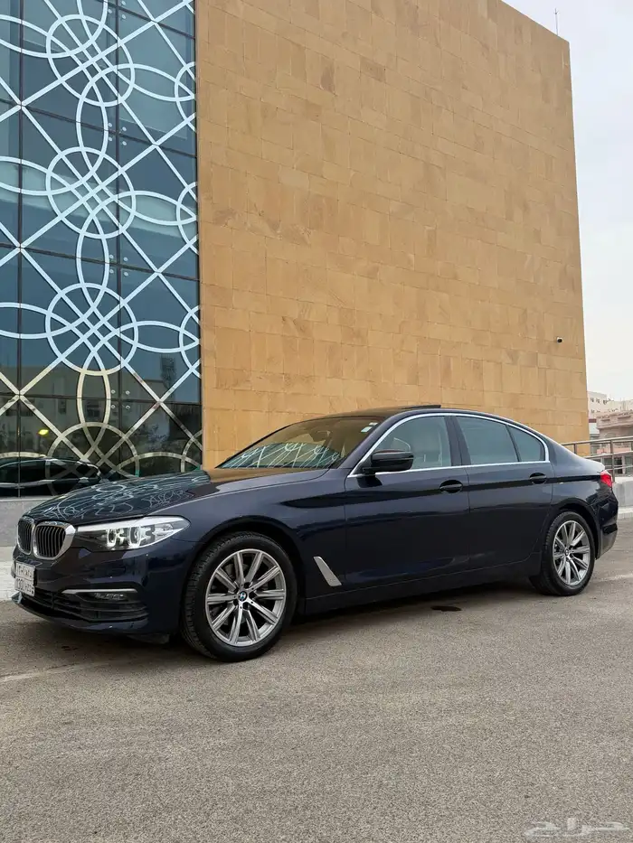 للبيع BMW موديل 2020 بحاله الوكاله 2