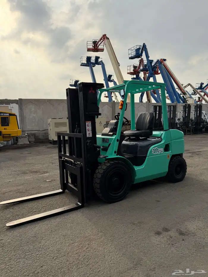 رافعة شوكية ماتسوبيشي 5