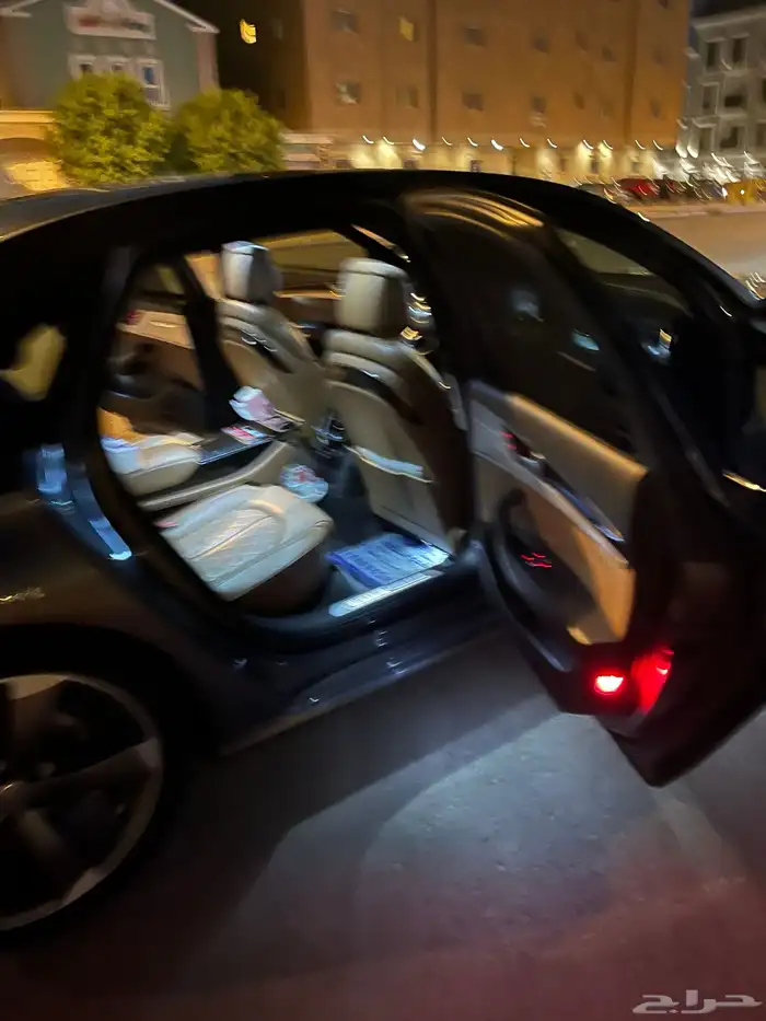 اودي 2017 Audi A8 11